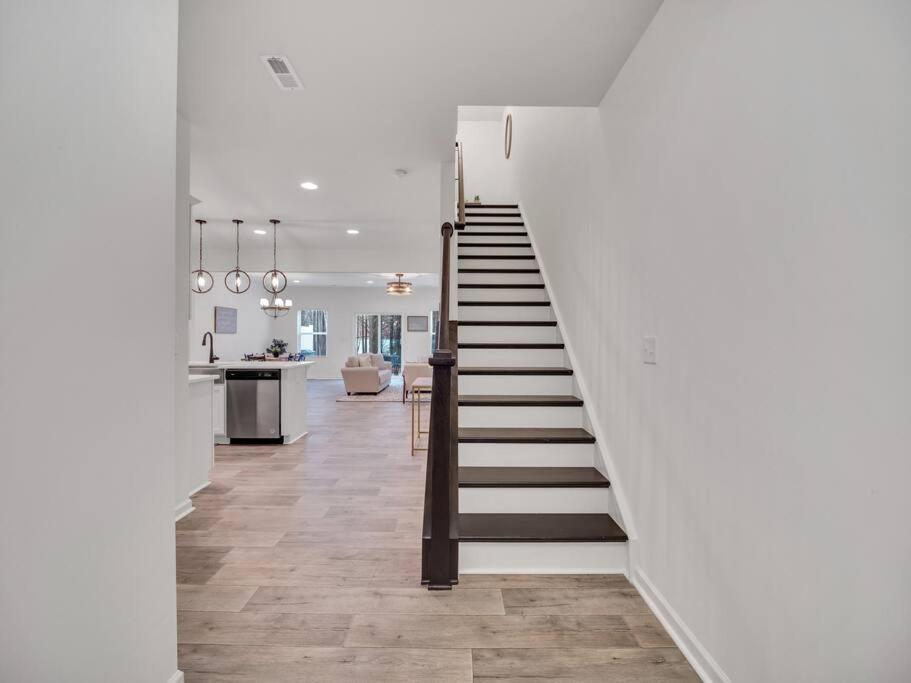 Gorgeous New Townhome/Charlotte! Extérieur photo