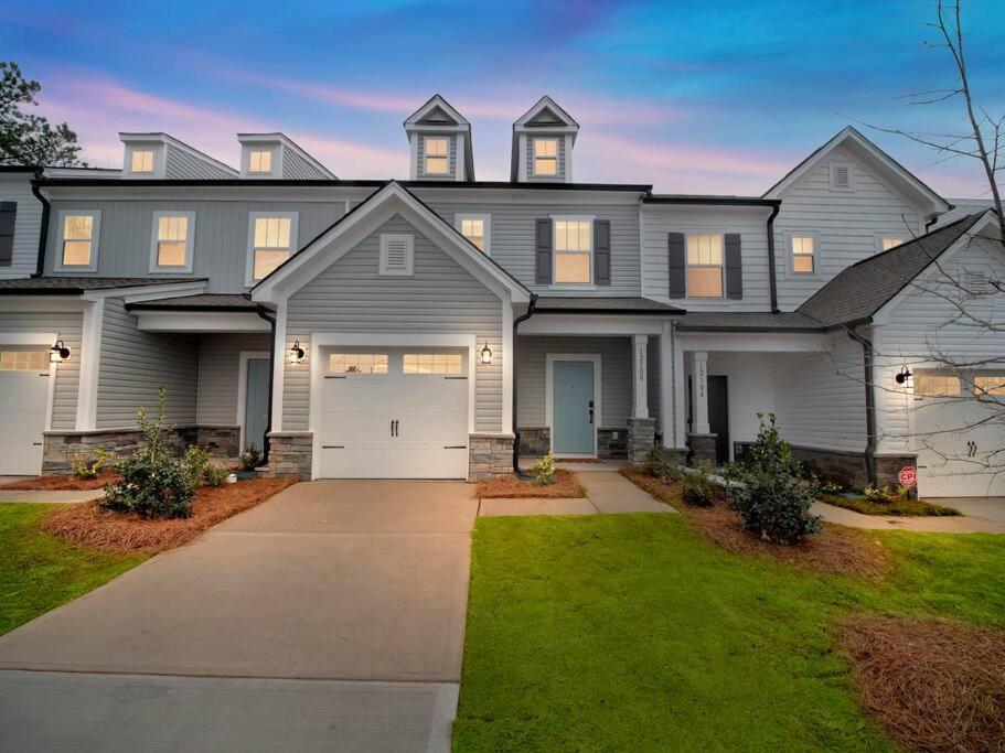 Gorgeous New Townhome/Charlotte! Extérieur photo