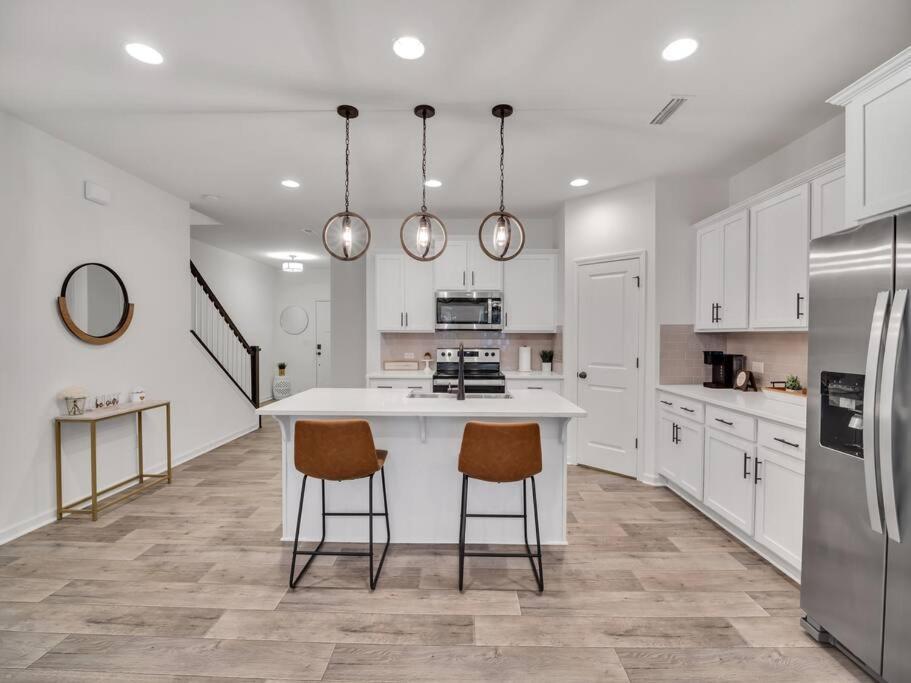 Gorgeous New Townhome/Charlotte! Extérieur photo